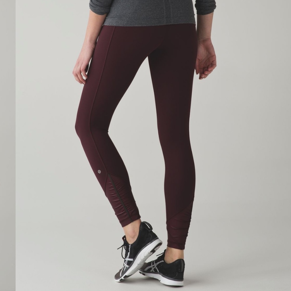 Lululemon Pace Queen Tight Burgundy Luxtreme Bordeaux Drama Raspberry W5D43S 6